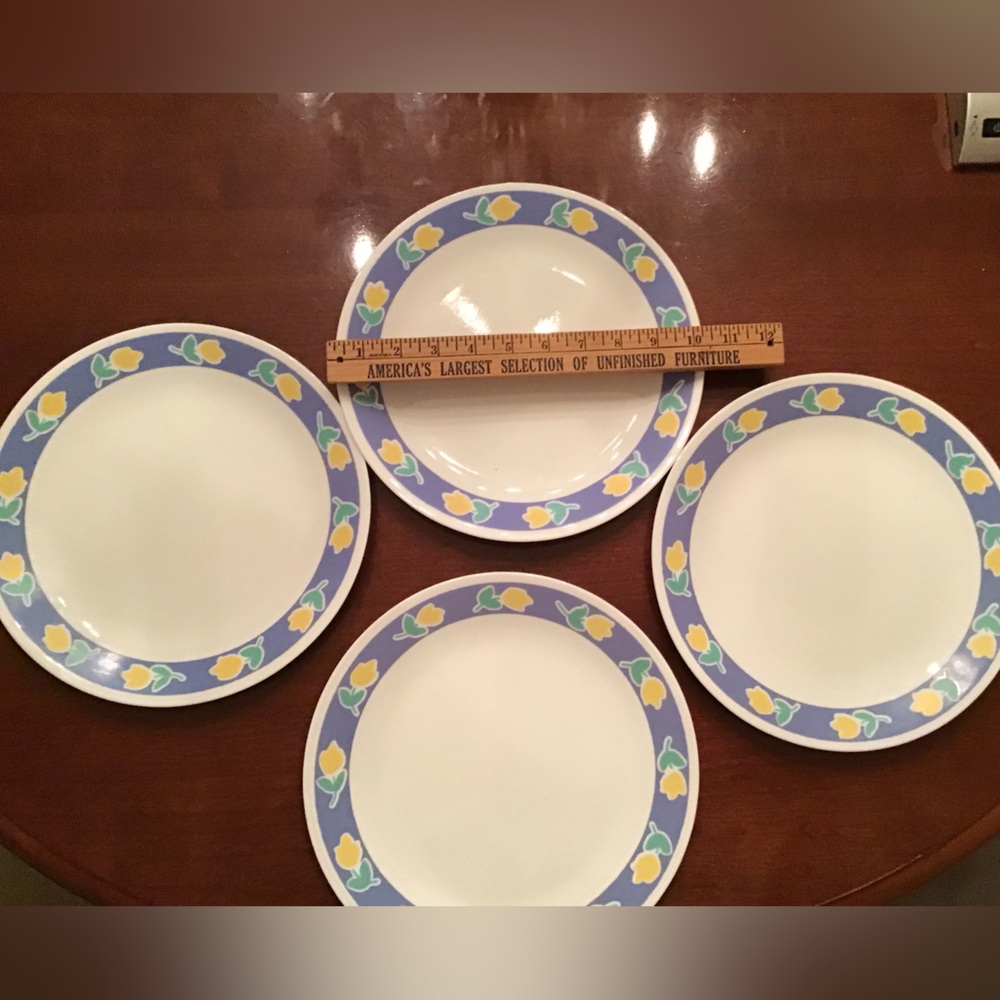 Corelle 4 Dinner Plates Primavera 10.5”blue and yellow - Picture 2 of 5